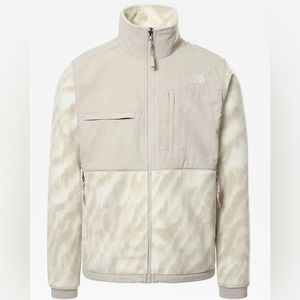The North Face Men’s printed denali 2 jacket